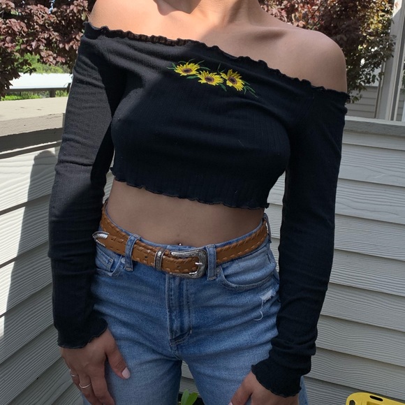 ❁Sunflower Crop Top❁ - Picture 2 of 2